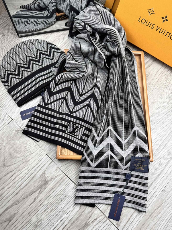 ブランドマフラー背面デザイン